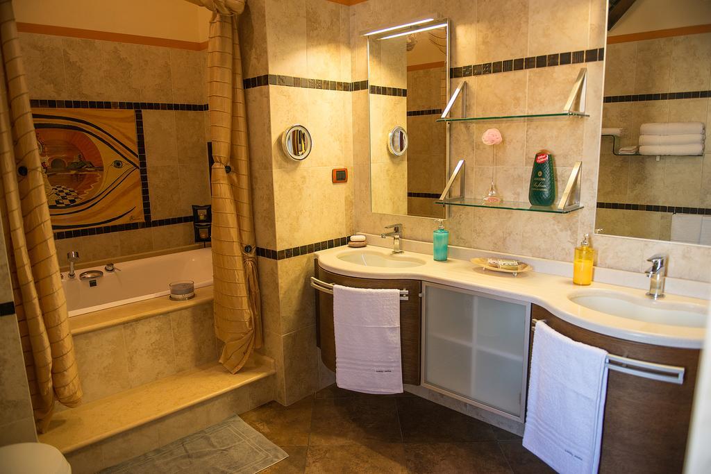Luxury Home Bosa Apartment Εξωτερικό φωτογραφία